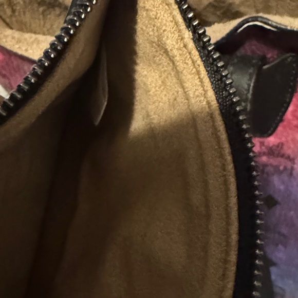 MCM Pink/Purple Galaxy Viseto Gradient Logo Coated Canvas Tote with Black Handle - Picture 3 of 14